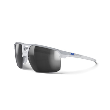 Sunglasses with reflective lenses on a white background. #color_light-gray-/-shiny-/-gray