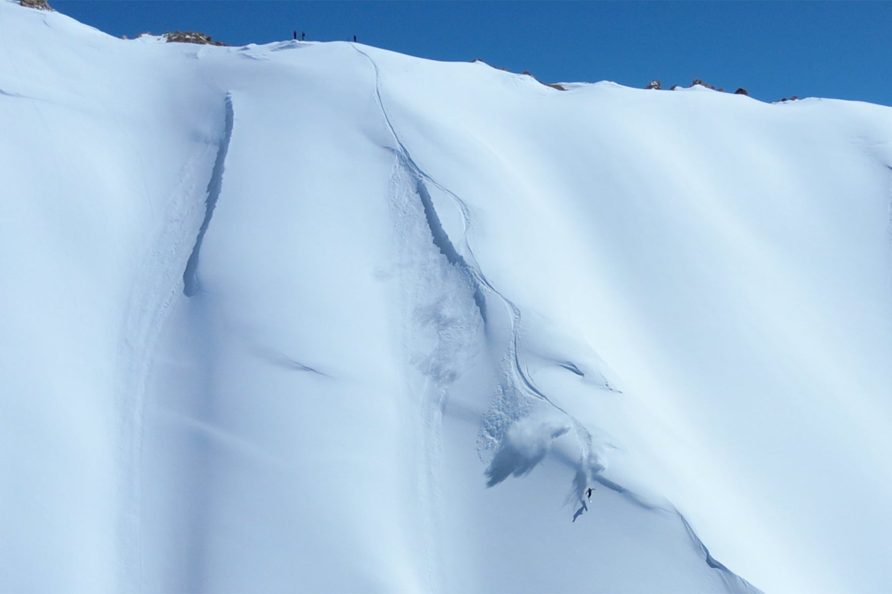 Dorian Densmore Skis Argentina's Record Winter in "Zonda"