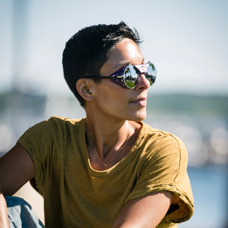 Woman wearing the purple vermont classic sunglasses